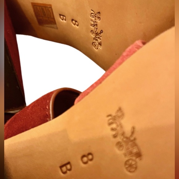 Coach Minetta Colorblock Sandal - Picture 8 of 10